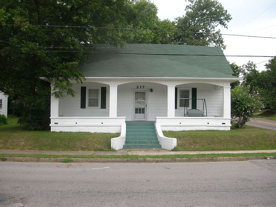 1st image of 217 King Ave