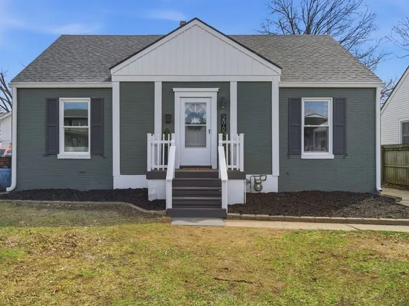 206 W Carter Avenue, Clarksville, IN 47129