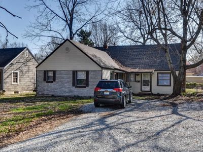 1850 S Dollison Ave, Springfield, MO, 65807