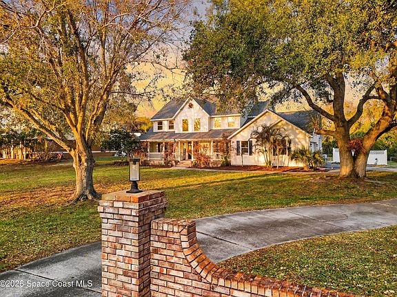 2nd image of 210 Grant Rd