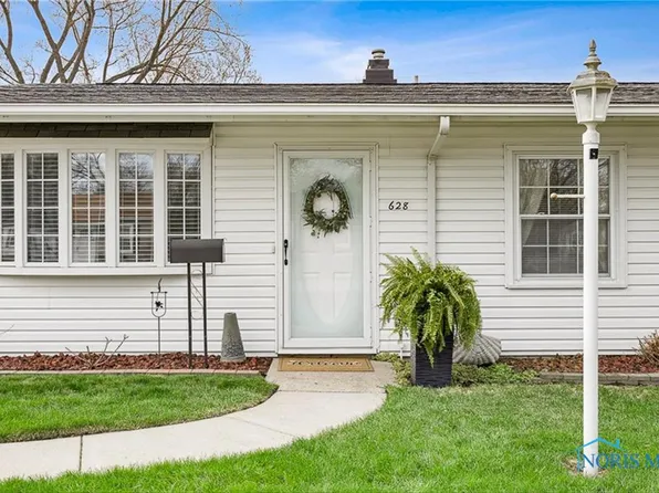 628 Greenfield Dr, Maumee, OH 43537
