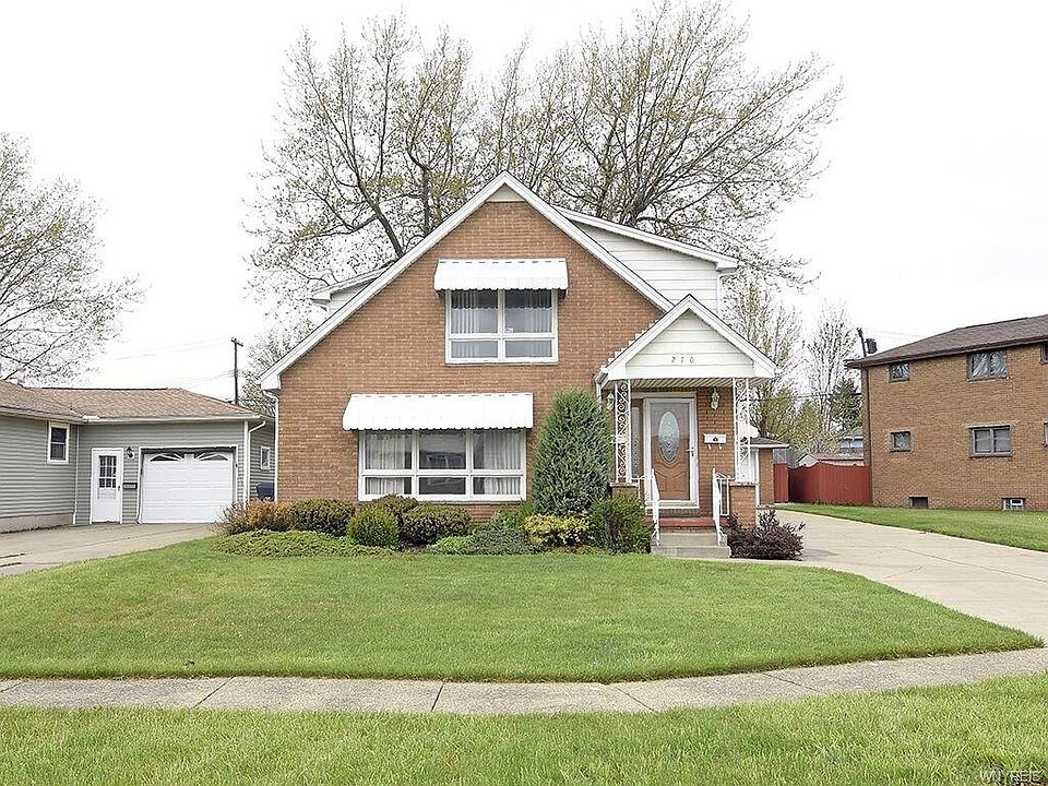 1st image of 270 Ludel Ter