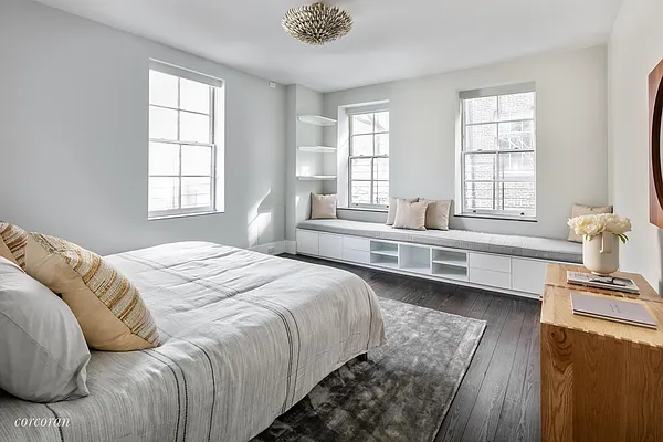 Sold by Corcoran | media 23