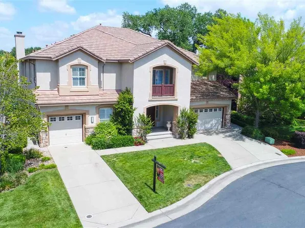 1696 Avondale Dr, Roseville, CA 95747