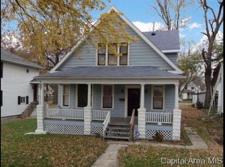 944 N 2nd St, Springfield, IL 62702