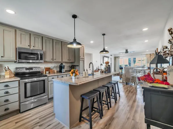 14100 River Rd Unit 123-B, Pensacola, FL 32507