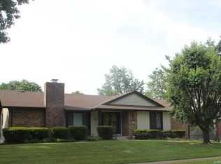 11586 Tivoli Ln, Saint Louis, MO
