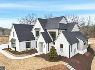644 E Lake Dr, Gainesville, GA 30506