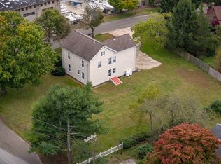 1 Ferry Rd, Old Saybrook, CT 06475