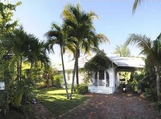 300 SW 18th Ter, Miami, FL 33129