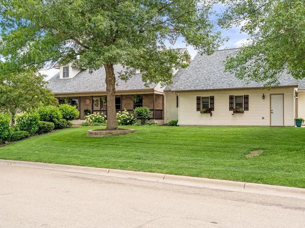 1845 Paulis Dr, Faribault, MN 55021