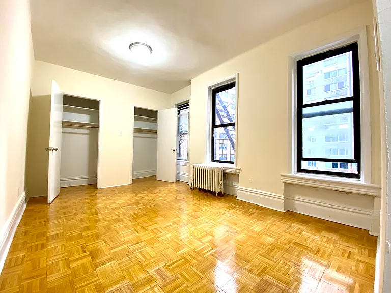 220 E 78th St #23 — Photo 1