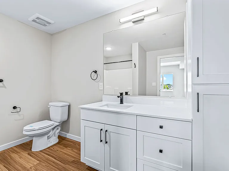 Asher Apartments - LIMITED-TIME OFFER 8 WEEKS FREE! — Photo 148