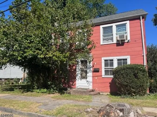 453 Hamilton St, Rahway City, NJ 07065