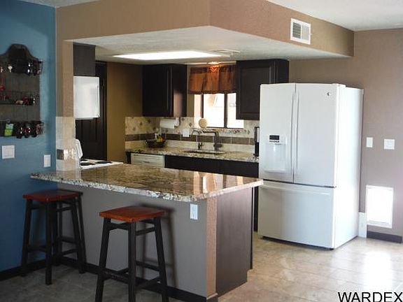 4th image of 3016 Hidden Valley Dr