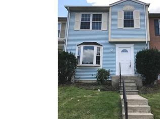 9 Hardwood Dr, Rosedale, MD 21237