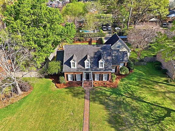 4th image of 2515 Ridgewood Ln