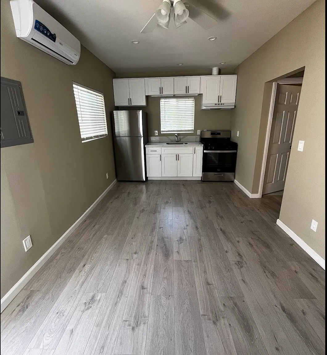 1 bed, $1,800 — Photo 4