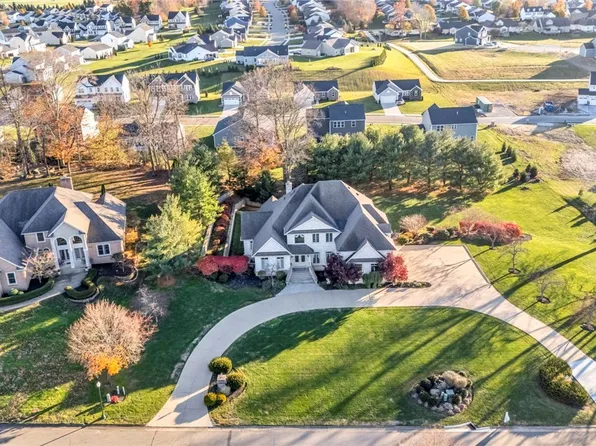 1524 Eagle Watch St NE, Canton, OH 44721