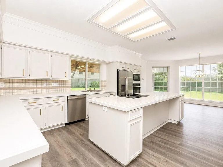 11102 Brook Mill Ct — Photo 13