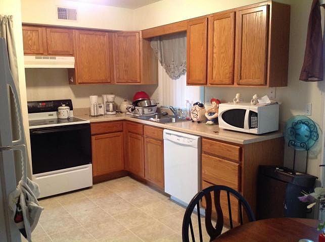 1st image of 2101 Warwick St