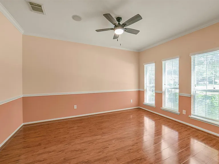 2414 Falcon Knoll Ln — Photo 6