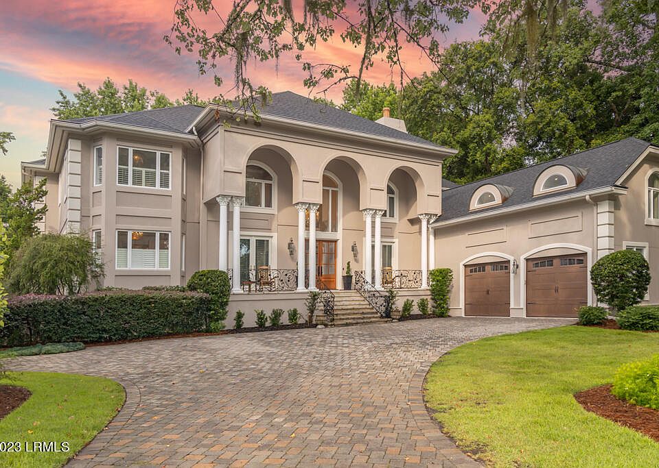 1st image of 9 Oxford Drive