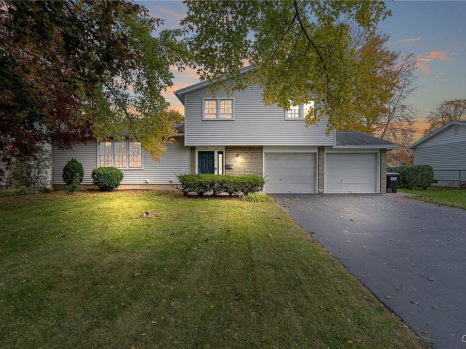 1st image of 110 Emerald Dr