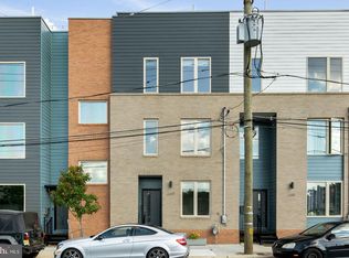 2667 Amber St, Philadelphia, PA 19125