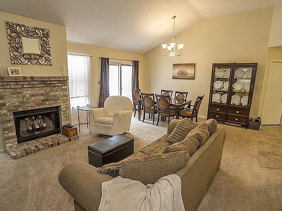 4th image of 6706 Aintree Ct