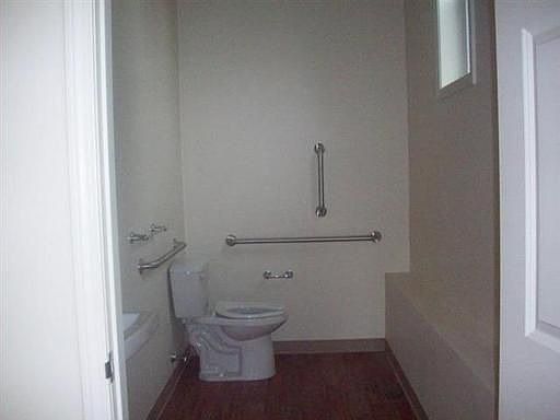 2nd image of 41 1/2 Lake St