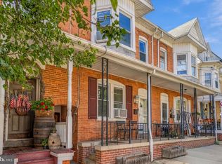 60 N Water St, Spring Grove, PA 17362