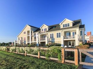 266 Merrimac St UNIT D, Newburyport, MA 01950