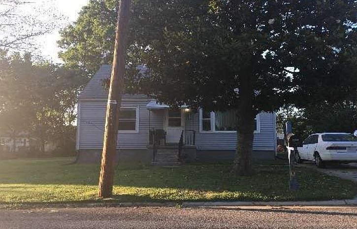 2nd image of 7904 Jordan Park Blvd