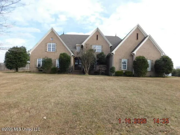 9090 Sandy Dr, Olive Branch, MS 38654