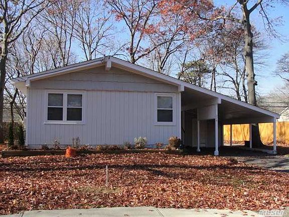 2nd image of 276 Seville Blvd