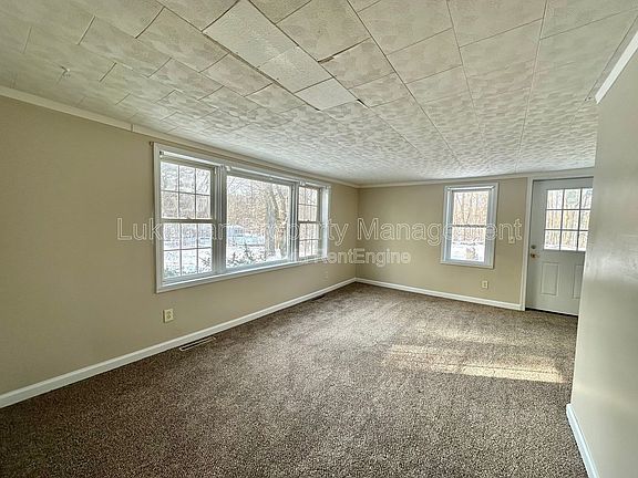 2nd image of 4400 Orchard Dr