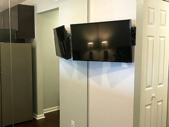4th image of 1700 W Clinch Ave APT 611
