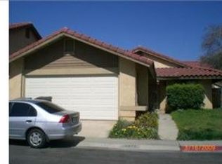2373 Fan Palm Dr, Corona, CA 92879