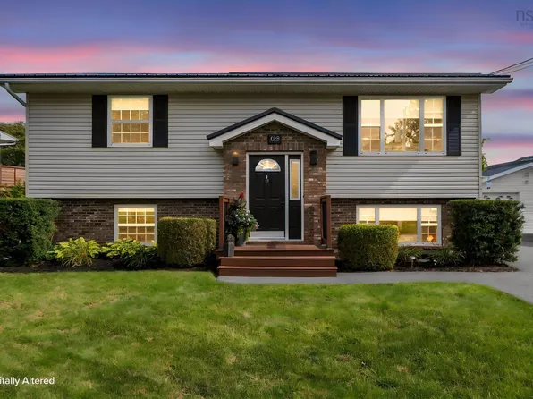 123 Lancaster Dr, Dartmouth, NS B3A 4Y1