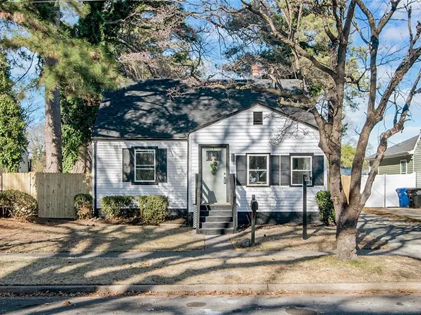 3406 Dartmouth St, Portsmouth, VA 23707