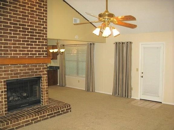 5th image of 2931 Kimberly Dr