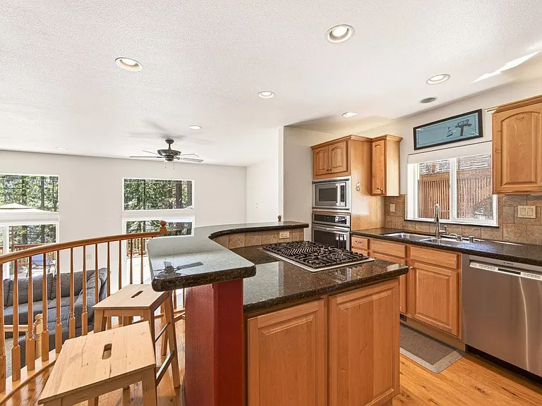 15264 W Reed Ave — Photo 9