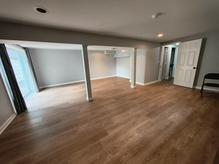 8 Mitchell Ave — Photo 11