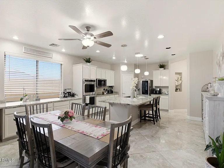 22250 W Ashleigh Marie Dr — Photo 9