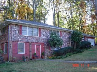 1140 Parkwood Trce, Stone Mountain, GA 30083
