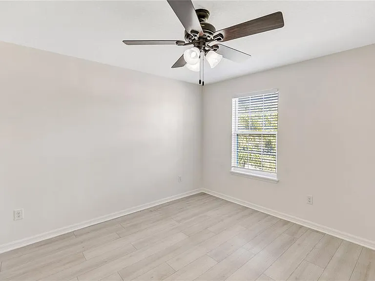 11607 Warren Oaks Pl — Photo 42