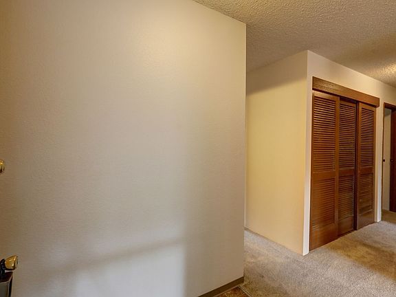2nd image of 14152 74th Pl NE #D