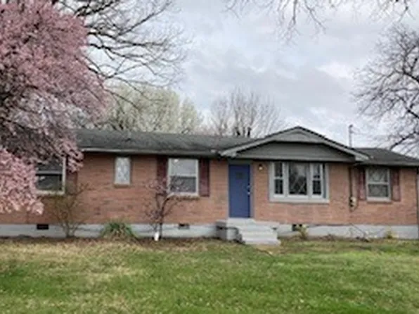 5000 Bonnameade Dr, Hermitage, TN 37076