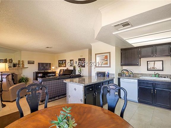 2nd image of 1104 Observation Dr APT 202